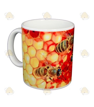 Mok van bijen op honingraat